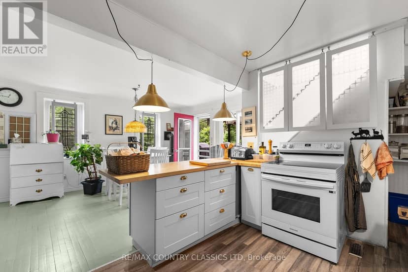 858 St Ola Road — photo 15 of 39