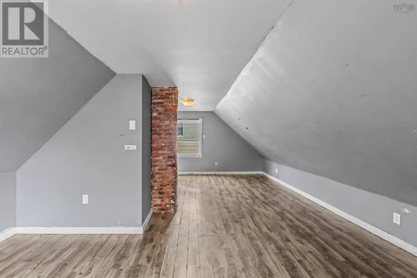 13 Central Street — photo 14 of 23