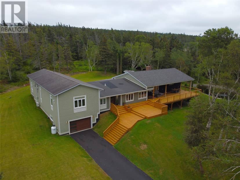 53 E Lawrence Pond Road — photo 3 of 40