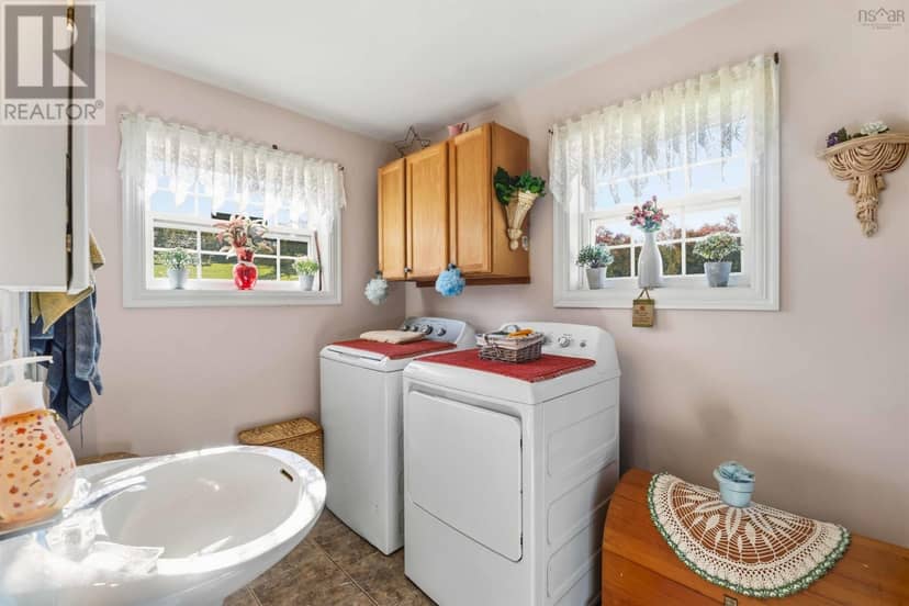 13631 Highway 1 — photo 19 of 31