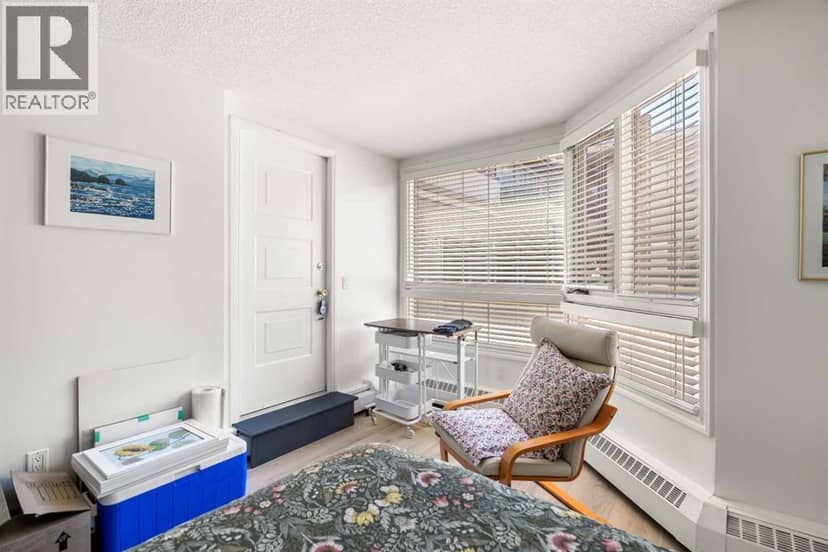 207, 2425 90 Avenue SW — photo 17 of 40