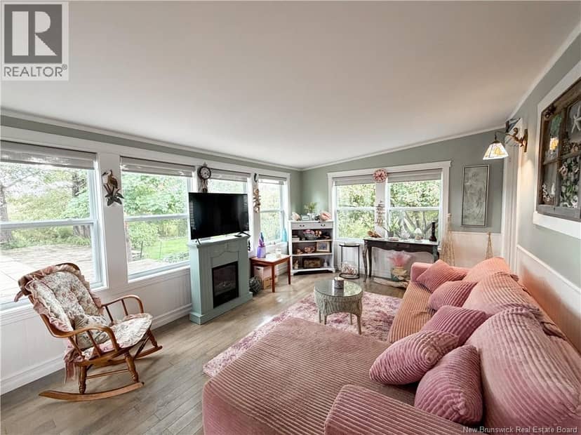 42 L'Anse Street — photo 20 of 40