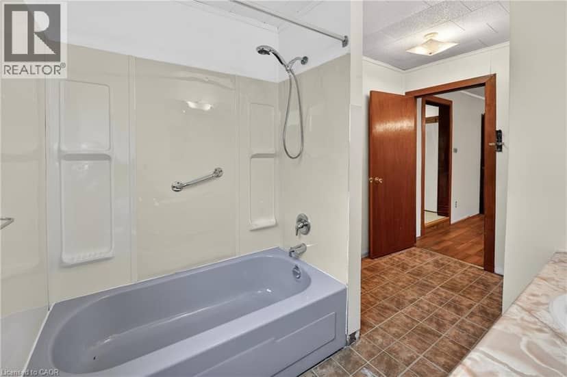 119 NORTH CAYUGA Street W — photo 18 of 40