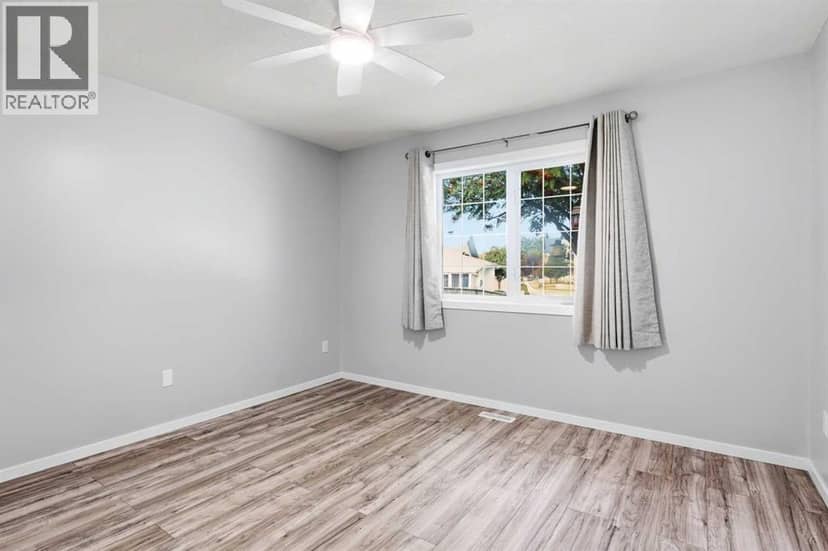 4014 Shannon Drive — photo 16 of 33