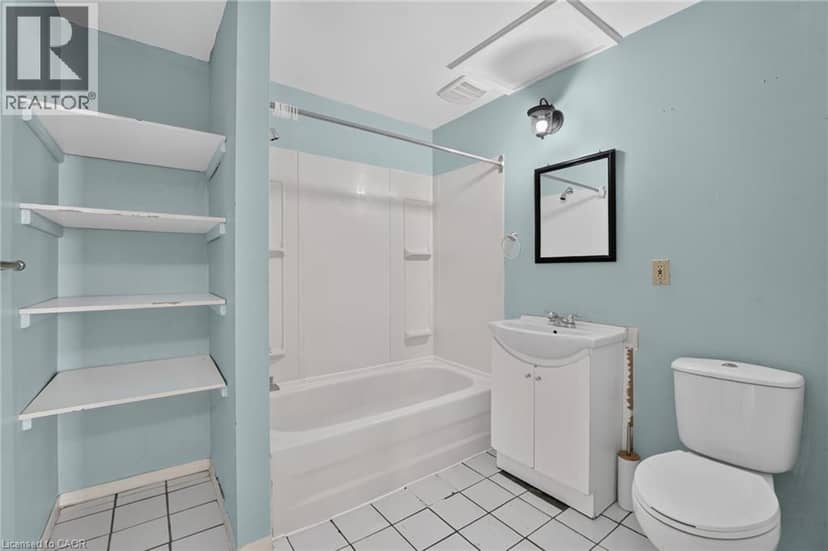 213-215 MAPLE Street — photo 23 of 40