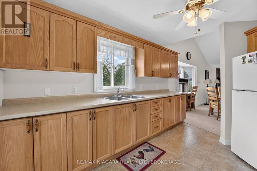516 - 3033 Townline Road — photo 14 of 40