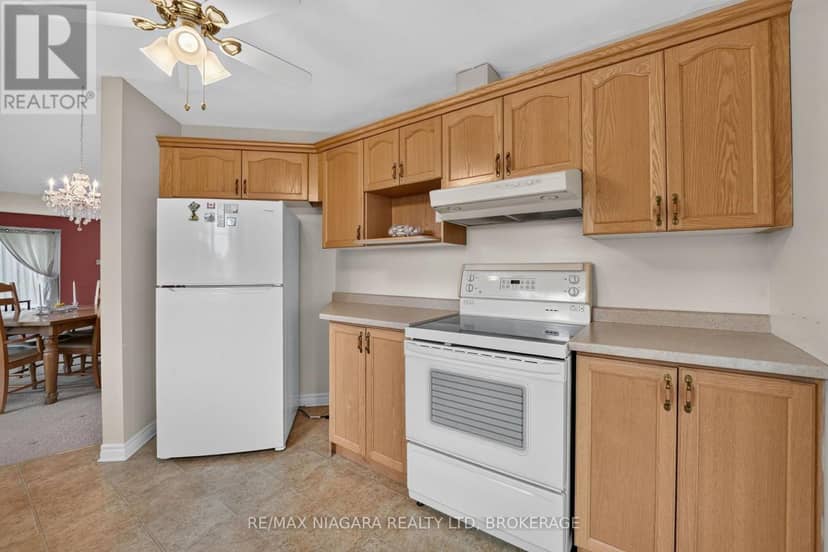 516 - 3033 Townline Road — photo 16 of 40