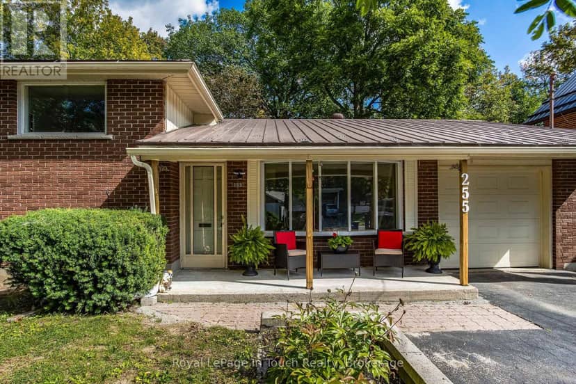 255 Eighth Street, Midland, photo 2