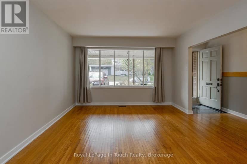 255 Eighth Street, Midland, photo 4