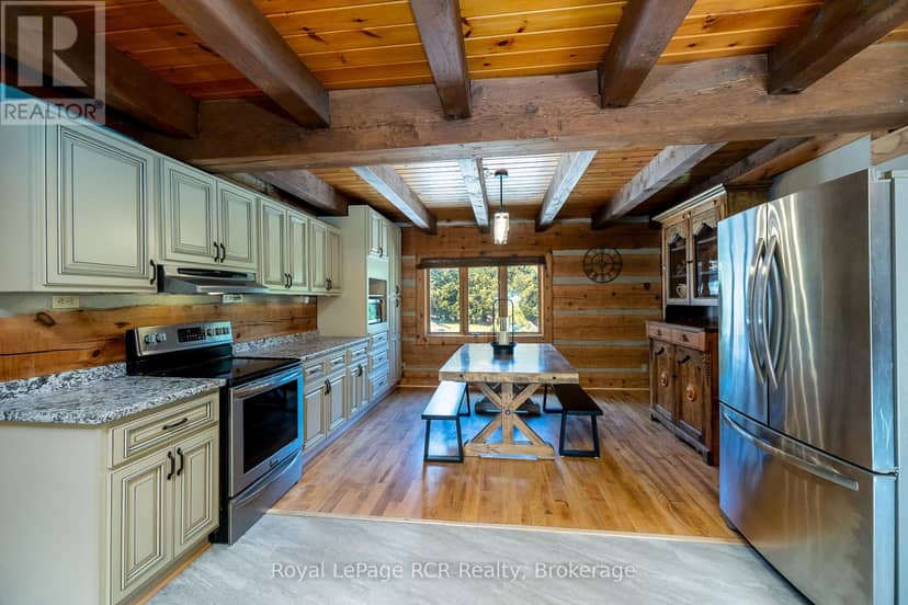 113 Crawford Road, Chatsworth, photo 6