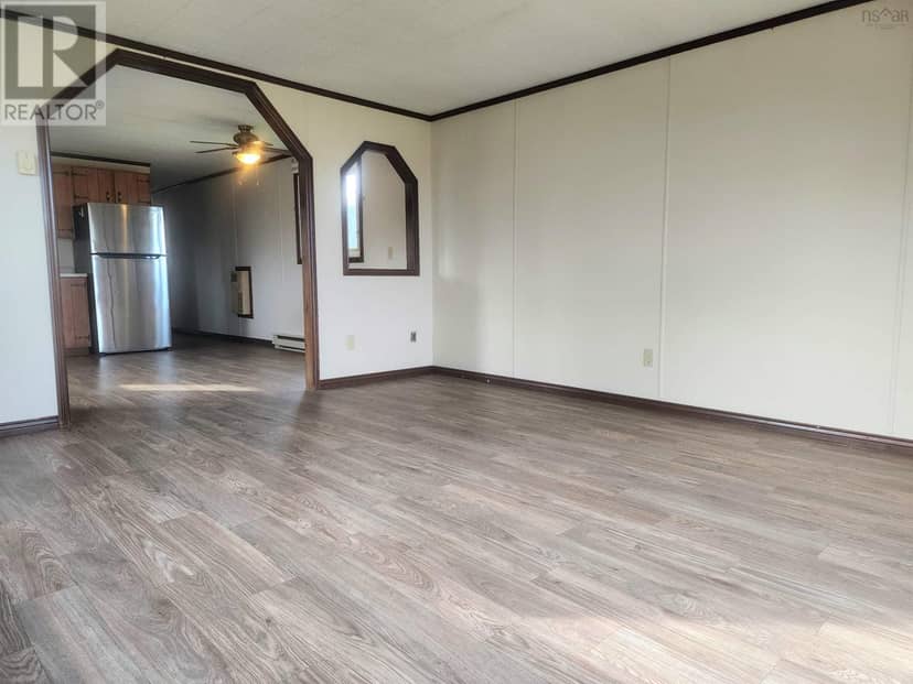 5951 Highway 6 — photo 18 of 36
