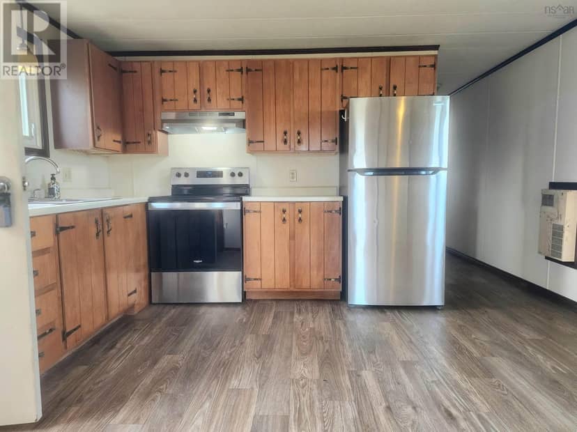 5951 Highway 6 — photo 14 of 36