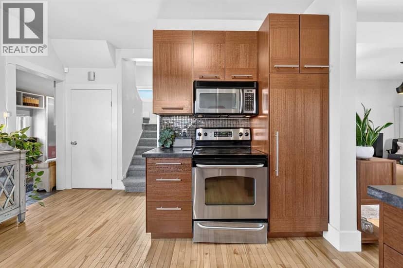 234 8 Street NE — photo 18 of 40