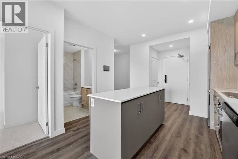 461 GREEN Road Unit# 304 — photo 10 of 40