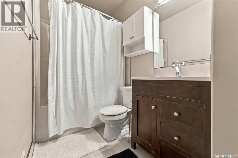 1311 Jackson AVENUE — photo 33 of 40