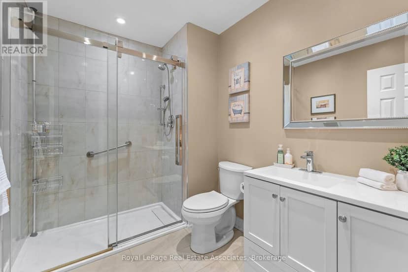 20 Honeywood Road — photo 24 of 40