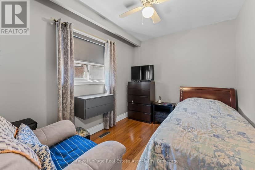20 Honeywood Road — photo 27 of 40