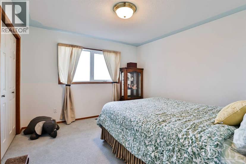 32, 94044 Rge Rd 214A — photo 34 of 40