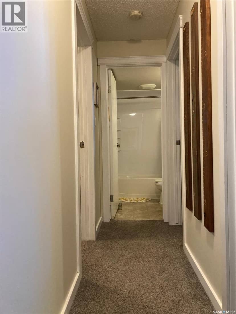 204 A & B 5th AVENUE — photo 9 of 40