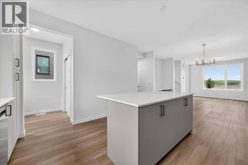 2089 Vantage Way SW — photo 14 of 32