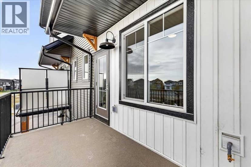605, 321 Hotchkiss Drive SE — photo 37 of 40