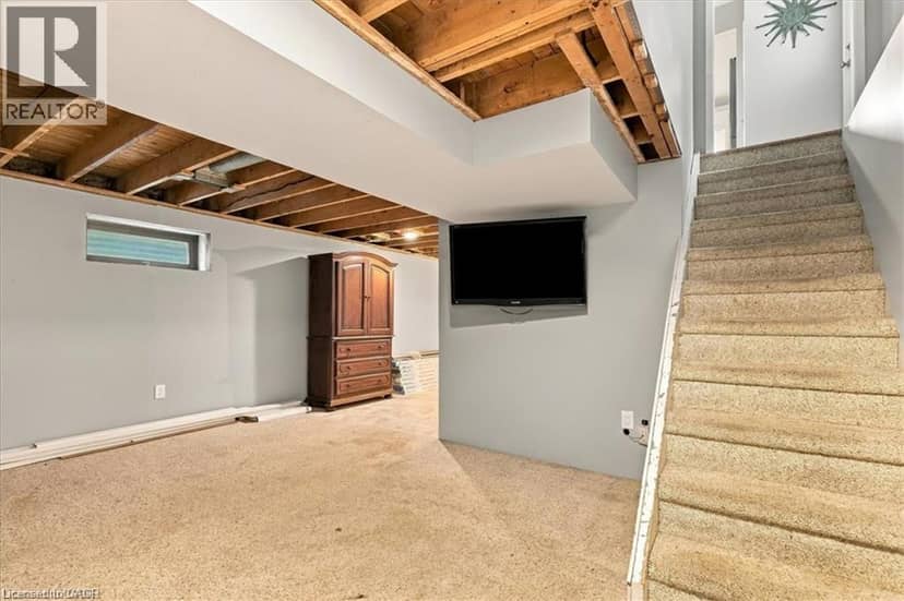 18 FOREST GLEN Court — photo 26 of 39
