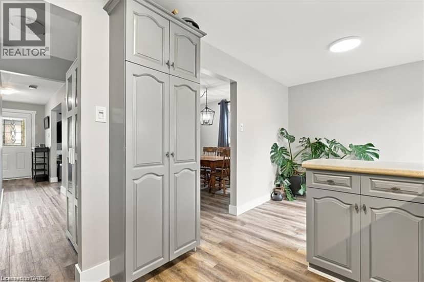 18 FOREST GLEN Court, Kitchener, photo 7