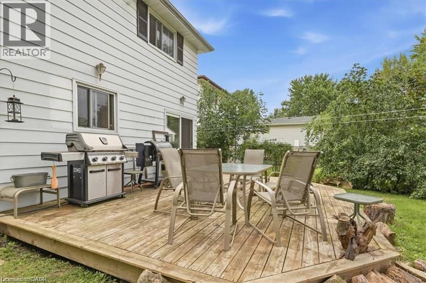 18 FOREST GLEN Court — photo 36 of 39