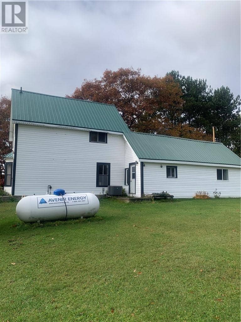 465 Highway 17, Walford, photo 3