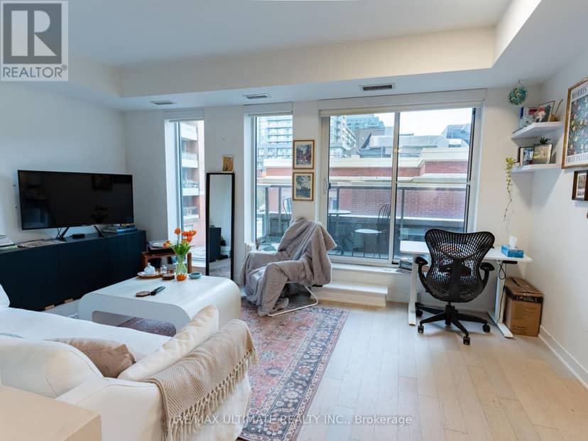 203 - 106 Dovercourt Road — photo 18 of 39