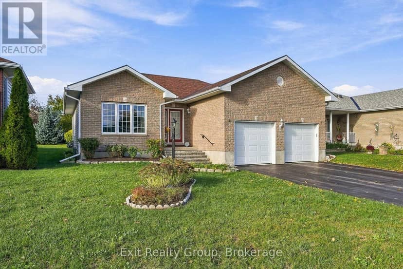 17 Aletha Drive, Prince Edward County, photo 2