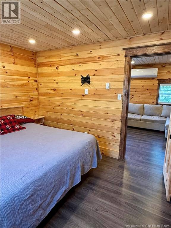 1460 Route 605 — photo 20 of 25
