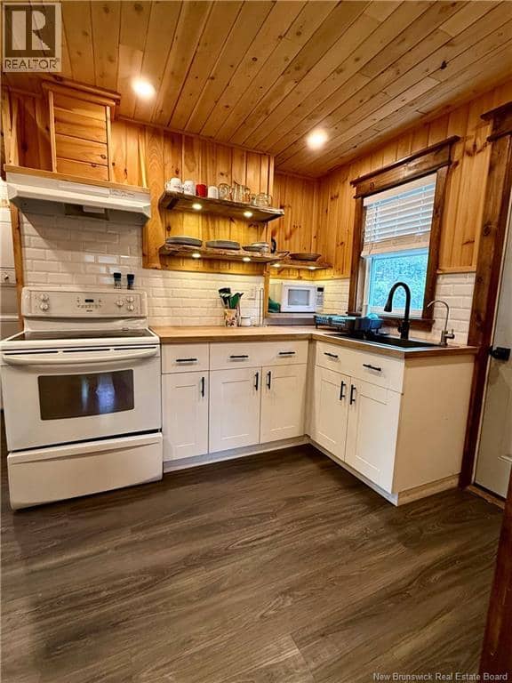 1460 Route 605 — photo 11 of 25