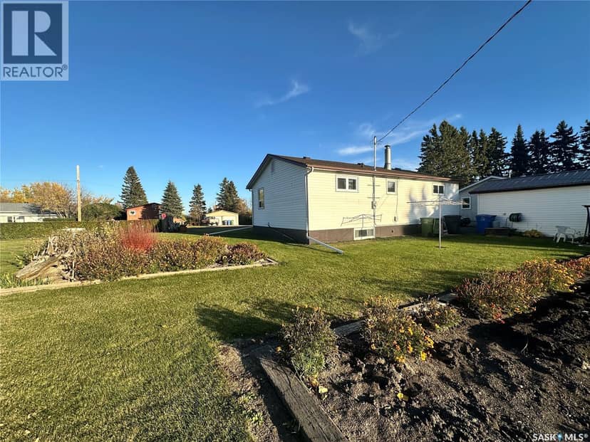 50 Rae AVENUE — photo 2 of 37