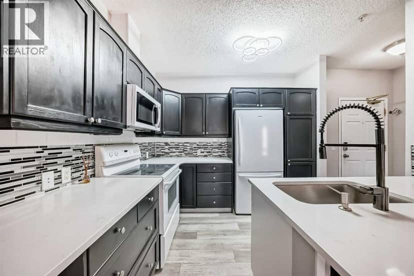 4213, 14645 6 Street SW — photo 13 of 40