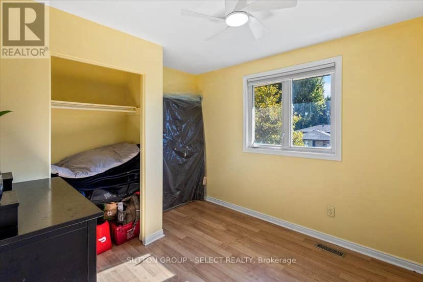 73 Gablewood Crescent — photo 13 of 32