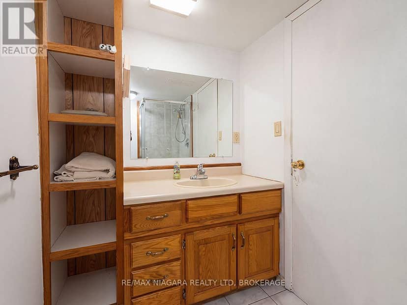 29 Runnymede Road — photo 25 of 38