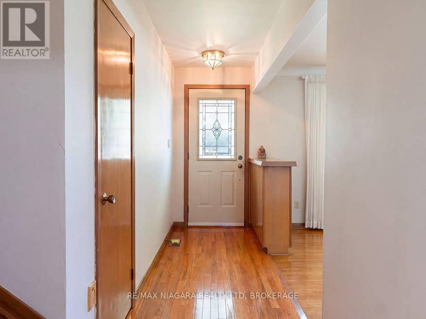29 Runnymede Road, Port Colborne, photo 5