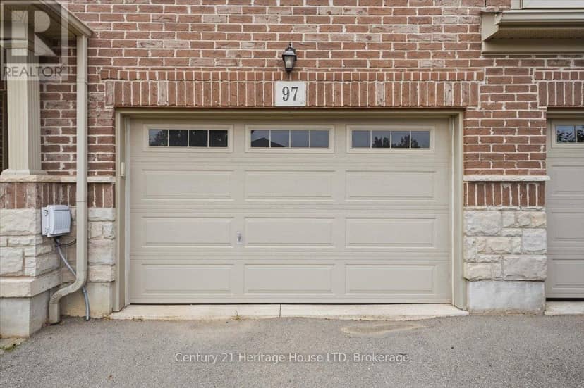 97 Abbott Place, Pelham, photo 3