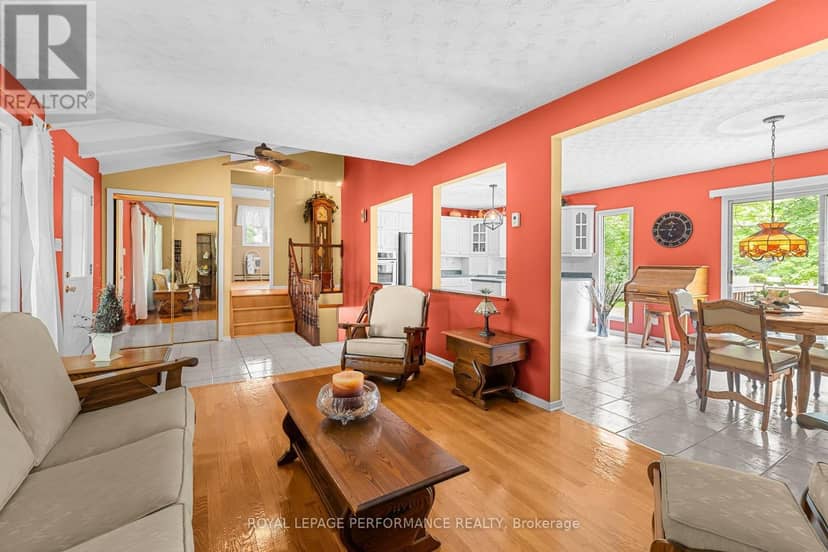 828 Principale Street — photo 17 of 40