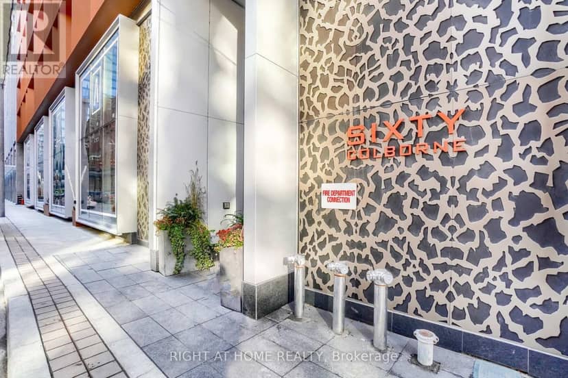 1407 - 60 Colborne Street, Toronto, photo 3