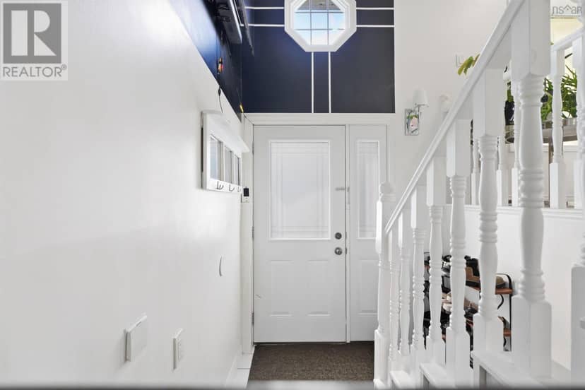 2093 Larry Uteck Boulevard — photo 4 of 29