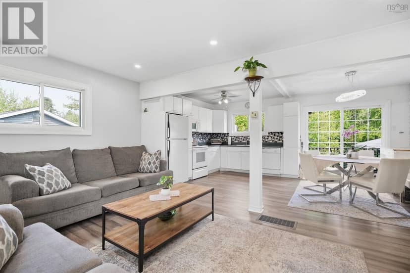 2093 Larry Uteck Boulevard — photo 5 of 29