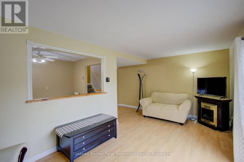 640 Hunter Street — photo 9 of 36