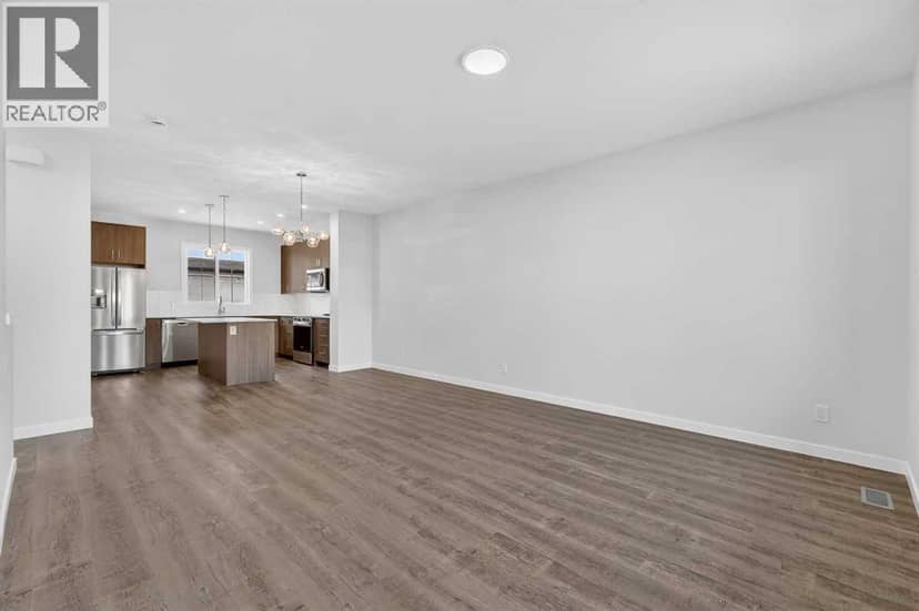 172 Hotchkiss Common SE, Calgary, photo 3