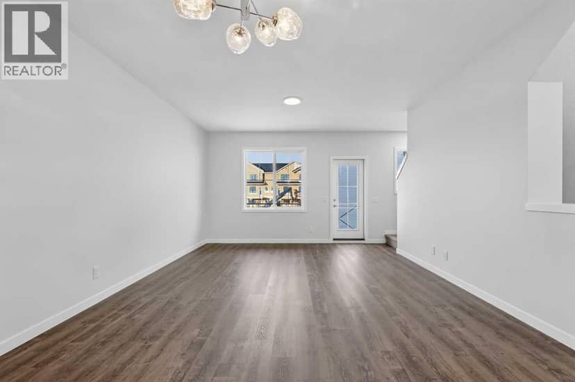 172 Hotchkiss Common SE, Calgary, photo 8