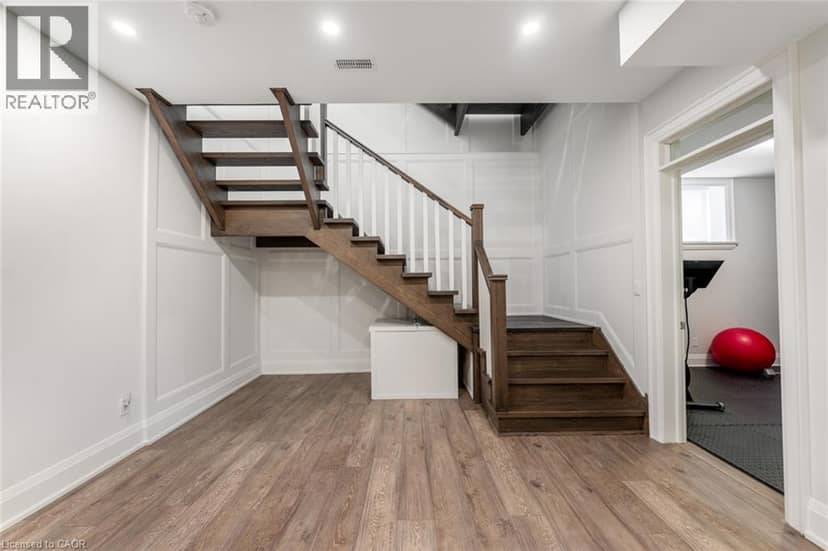 1394 WAVERLY Avenue — photo 38 of 40