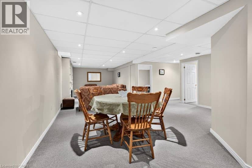 272 GATESTONE Drive — photo 37 of 40