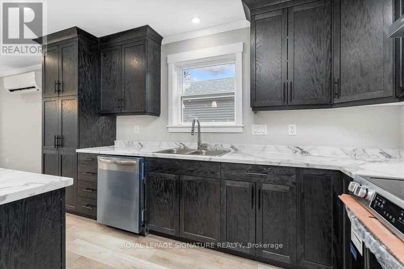 18 Briarwood Place — photo 13 of 32
