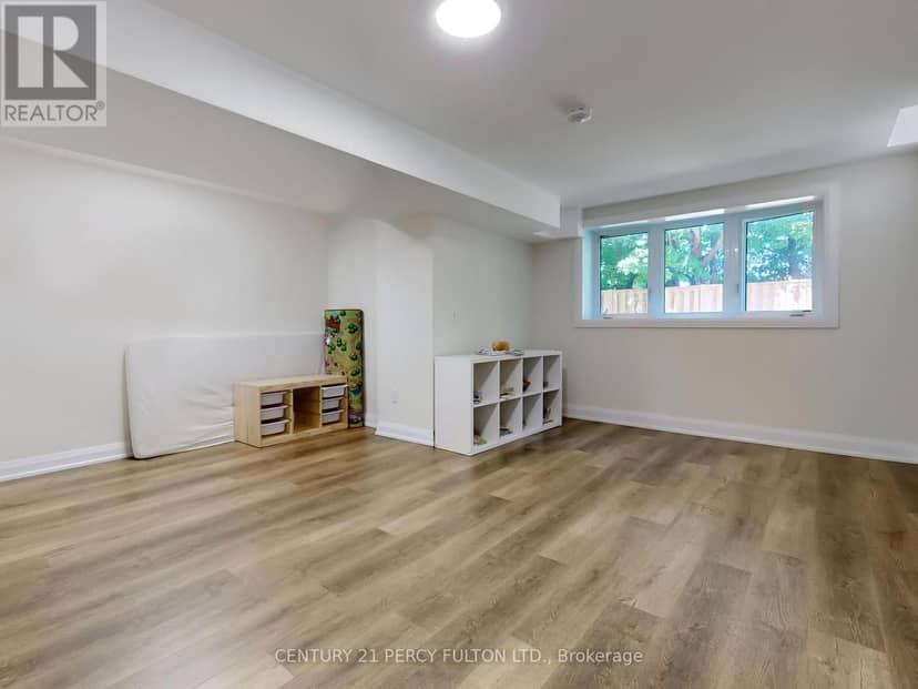 47 Mohandas Drive — photo 33 of 40